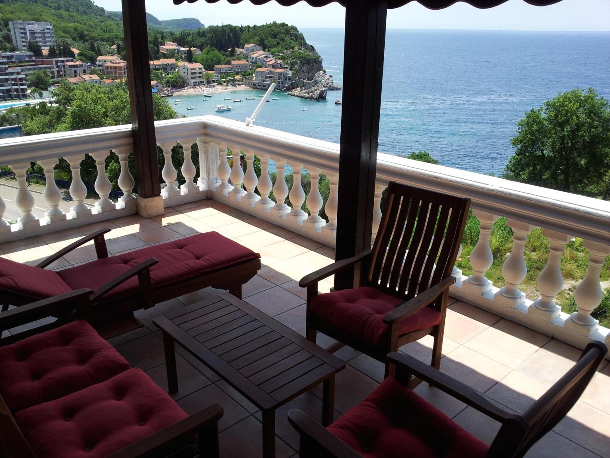 Villa Sara Guesthouse Свети-Стефан Экстерьер фото